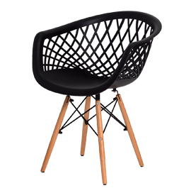 Cadeira com concha com braço em polipropileno e base em madeira